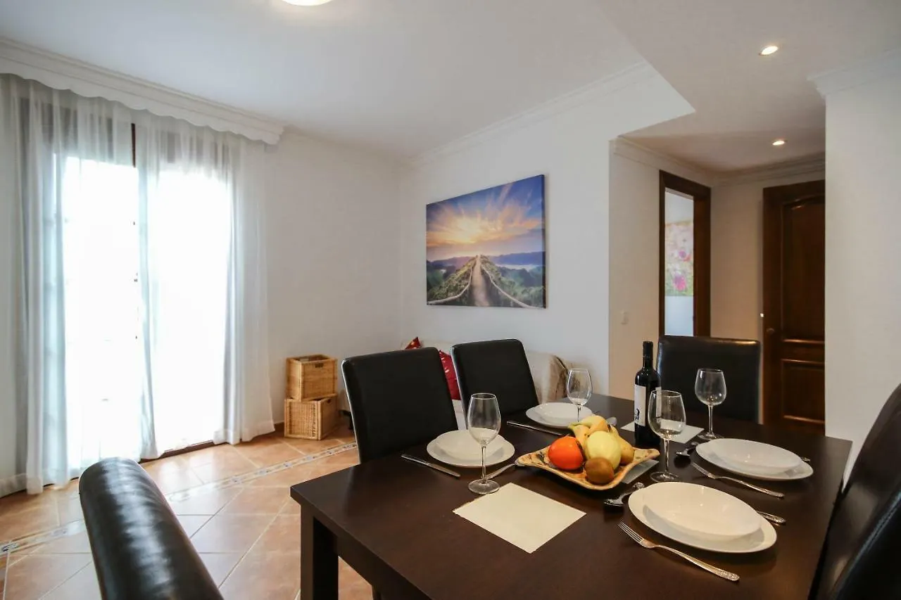 Apartament Om Destiny Univers Guaro