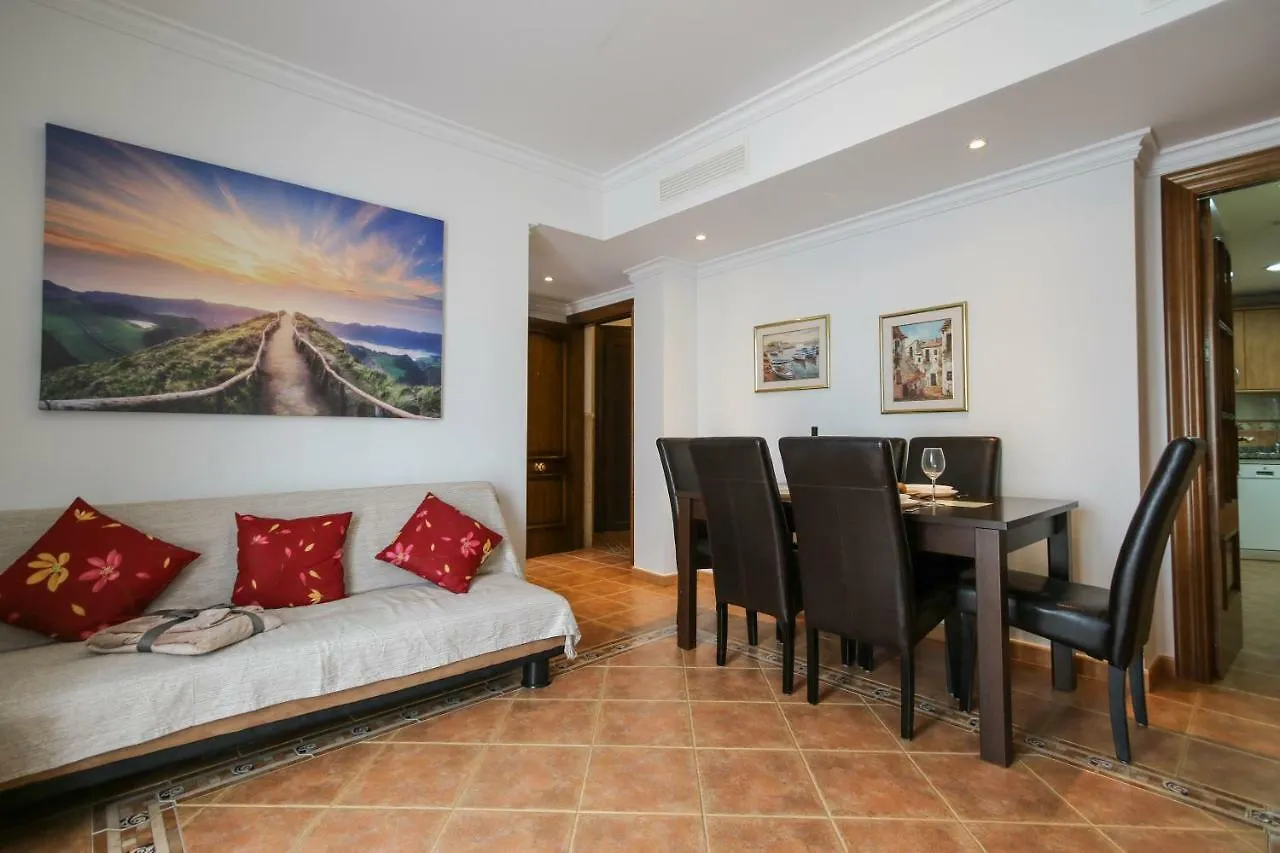 Apartamento Om Destiny Univers Guaro España