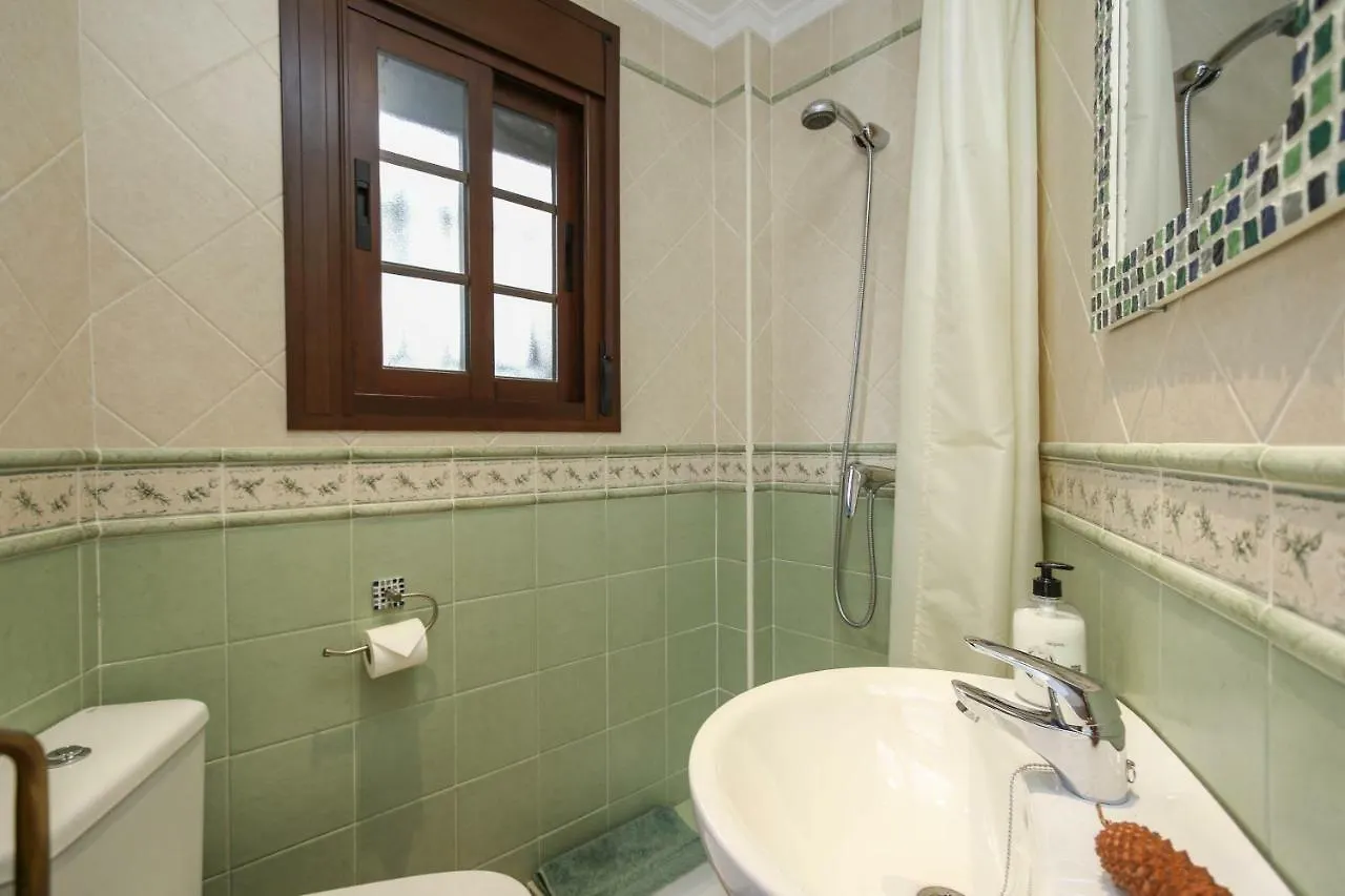 Apartment Om Destiny Univers Guaro